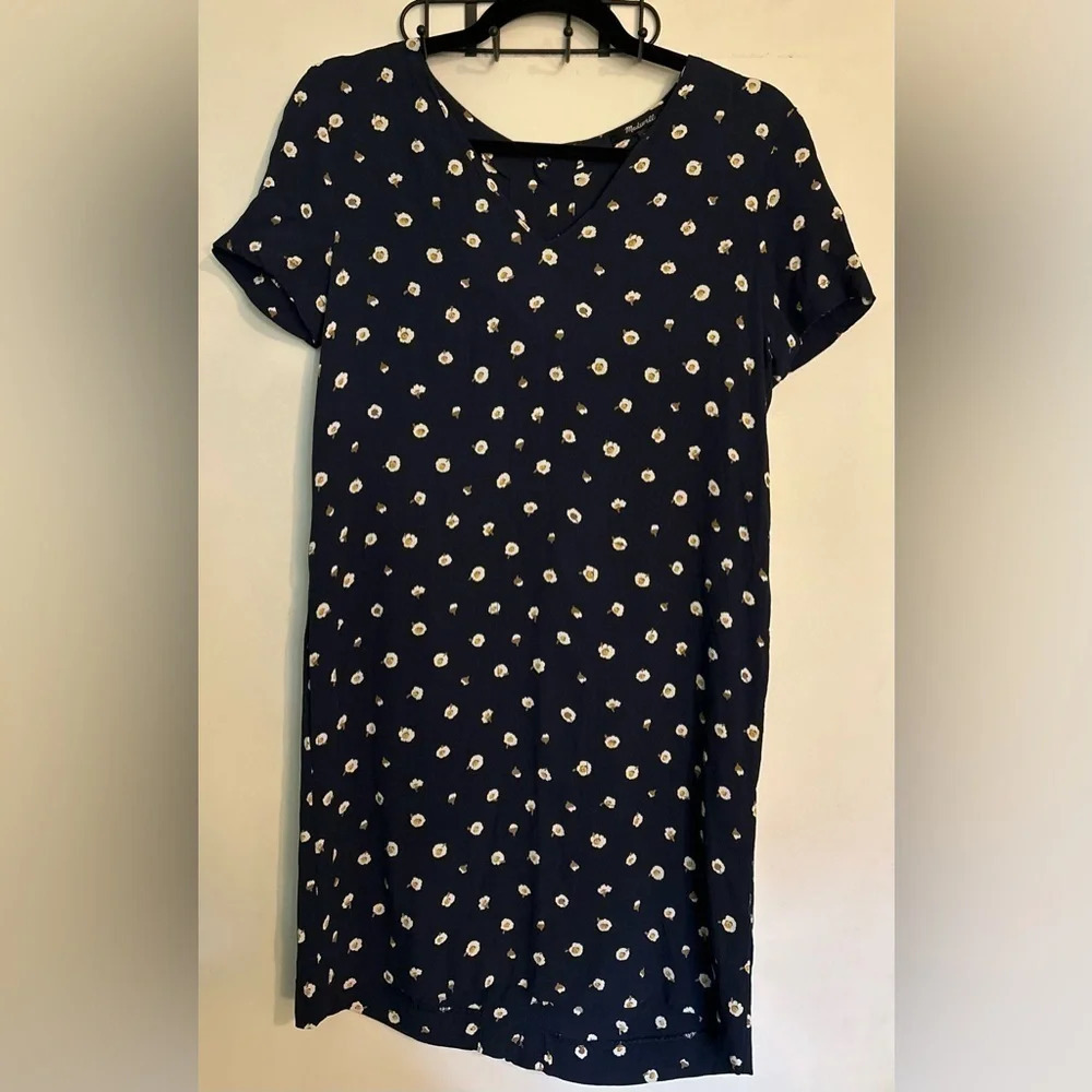 Madewell Womens Floral Dress XS Pockets Buttons Down Back 100% Viscose